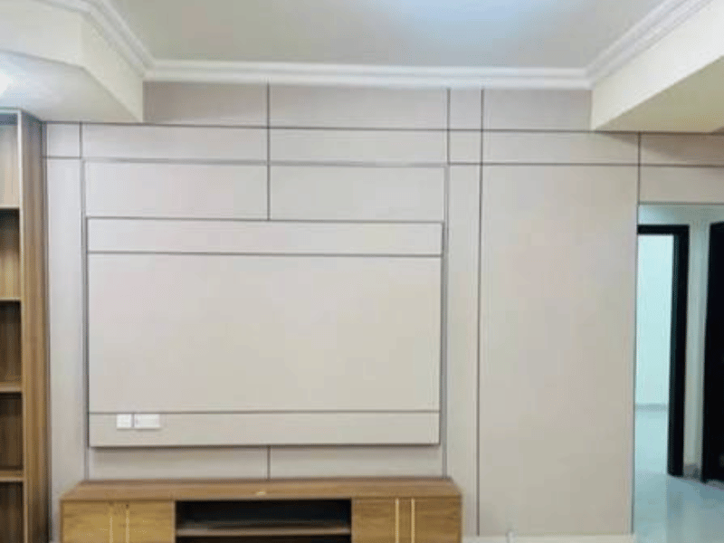 Modern feature wall interior